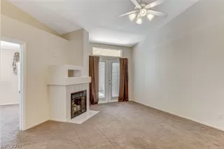 Photo #6: 2313002 Listing 