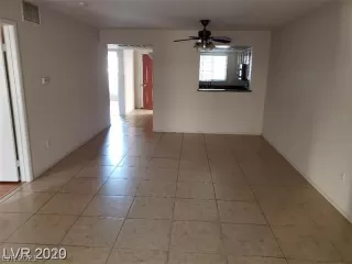 Photo #6: 2313077 Listing