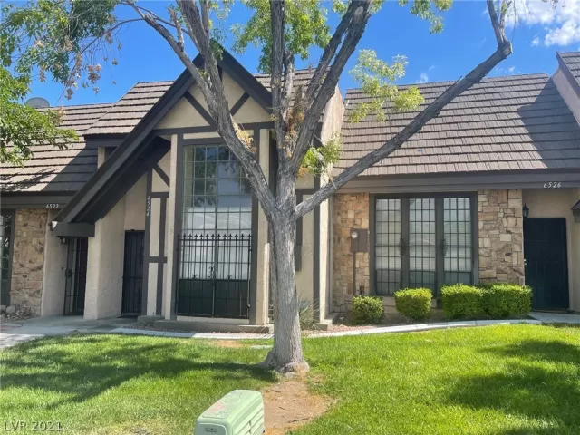 MLS: 2313084 Condo For Sale