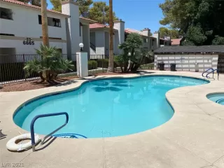 Photo #4: 2313119 Listing 