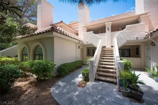 Photo #1: 2313127 Listing 