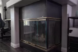 Photo #6: 2313127 Listing 