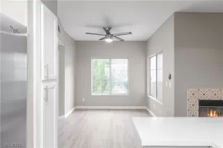 Photo #4: 2313132 Listing 