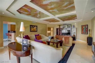 Photo #3: 2313134 Listing 