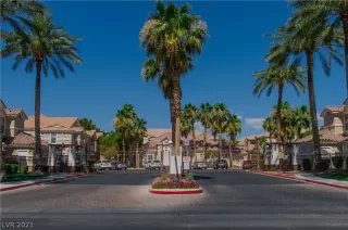 Photo #2: 2313192 Listing 