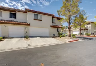 Photo #1: 2313223 Listing 