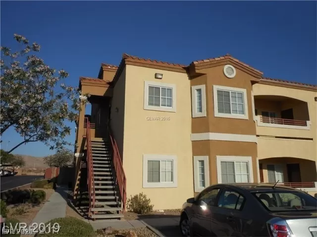 MLS: 2313224 Condo For Sale