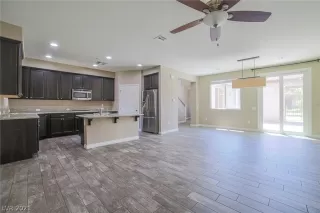 Photo #6: 2313235 Listing 