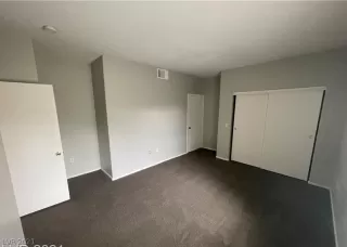 Photo #4: 2313241 Listing 