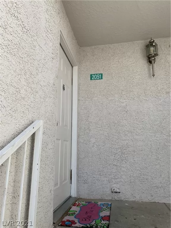 MLS: 2313320 Condo For Sale