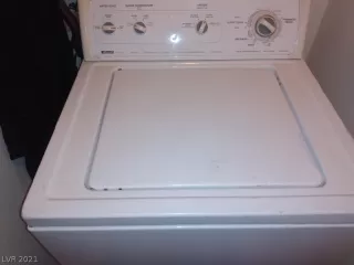 Photo #1: 2313320 Listing 