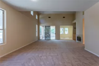 Photo #2: 2313452 Listing