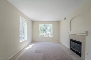 Photo #2: 2313475 Listing