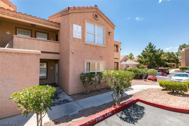 MLS: 2313509 Condo For Sale