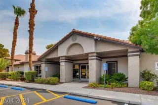 Photo #1: 2313569 Listing 