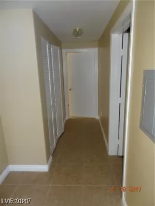 Photo #1: 2313611 Listing