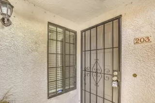 Photo #2: 2313630 Listing 