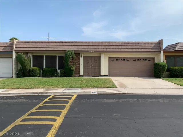 MLS: 2313637 Condo For Sale