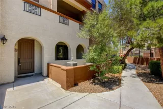 Photo #1: 2313665 Listing 