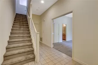 Photo #2: 2313665 Listing 