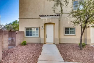 Photo #3: 2313716 Listing 