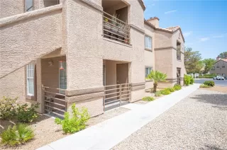 Photo #1: 2313746 Listing 