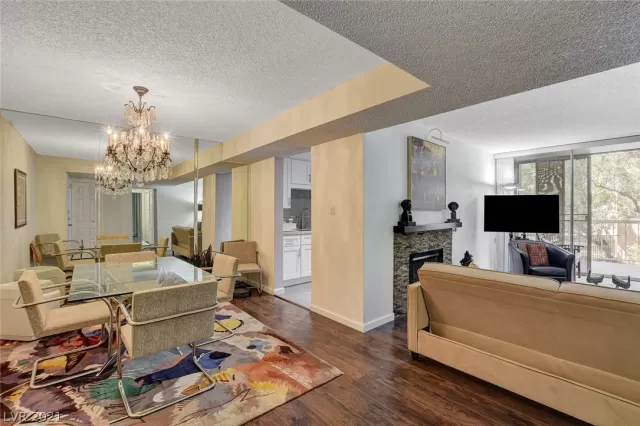 MLS: 2313747 Condo For Sale