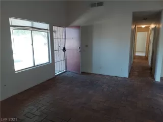 Photo #1: 2313770 Listing 