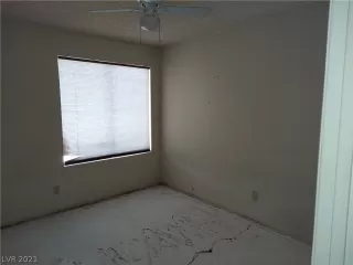 Photo #4: 2313770 Listing 