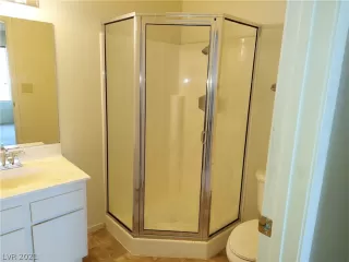 Photo #6: 2313770 Listing 