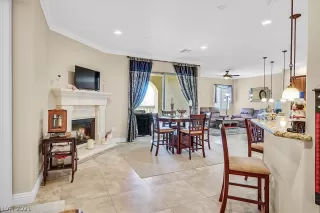 Photo #6: 2313816 Listing 