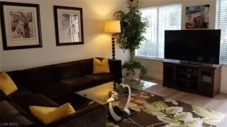 Photo #1: 2313838 Listing