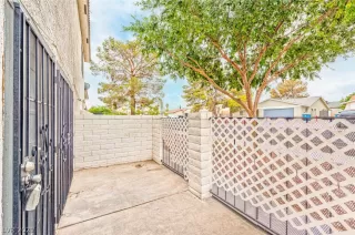 Photo #1: 2313840 Listing