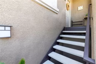 Photo #6: 2313910 Listing 