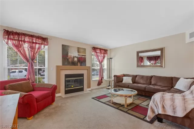 MLS: 2313977 Condo For Sale