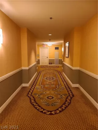 Photo #2: 2313988 Listing 