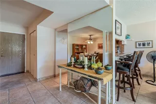 Photo #2: 2314003 Listing