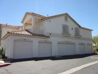 Photo #2: 2314020 Listing 