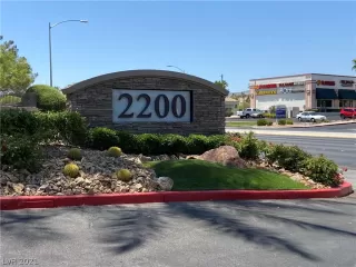 Photo #1: 2314029 Listing 