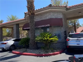 Photo #2: 2314029 Listing 