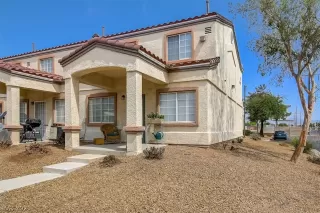 Photo #4: 2314032 Listing