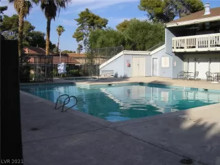 Photo #1: 2314078 Listing