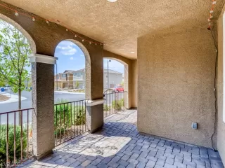 Photo #3: 2314092 Listing