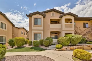 Photo #2: 2314133 Listing