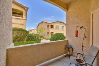 Photo #4: 2314133 Listing