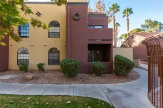 Photo #1: 2314148 Listing