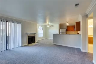 Photo #6: 2314148 Listing