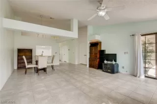 Photo #2: 2314166 Listing 