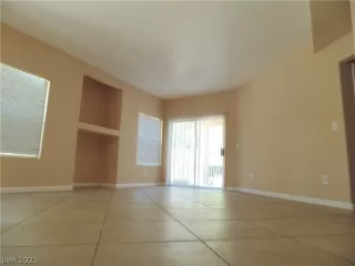 Photo #1: 2314182 Listing 