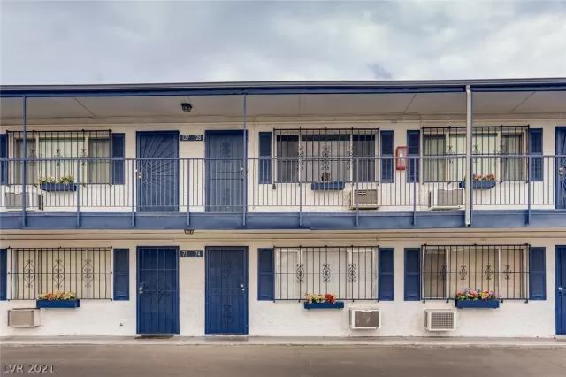 MLS: 2314300 Condo For Sale